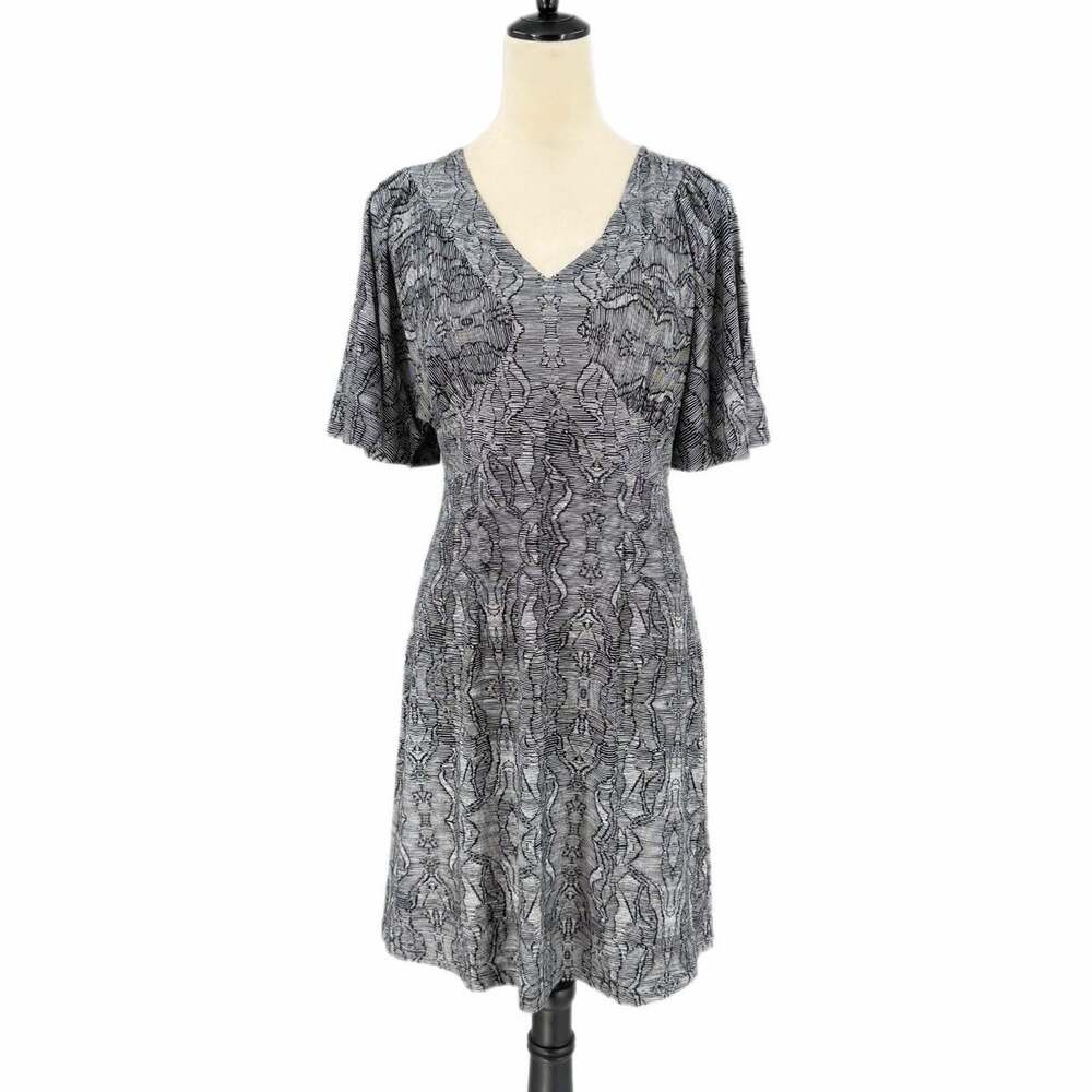 Cabi 4641 Black White Geometric Kimono Stretch Casual Jersey Comfort Chic Dress